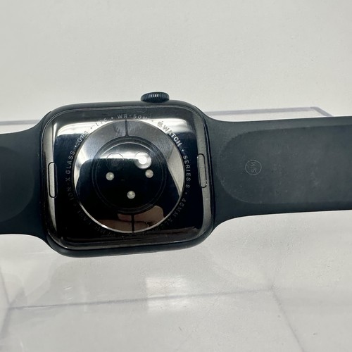 Apple Watch Series 8 45mm Midnight Aluminum Case Sport Band 32GB GPS + Cellular - Photo 10 sur 16