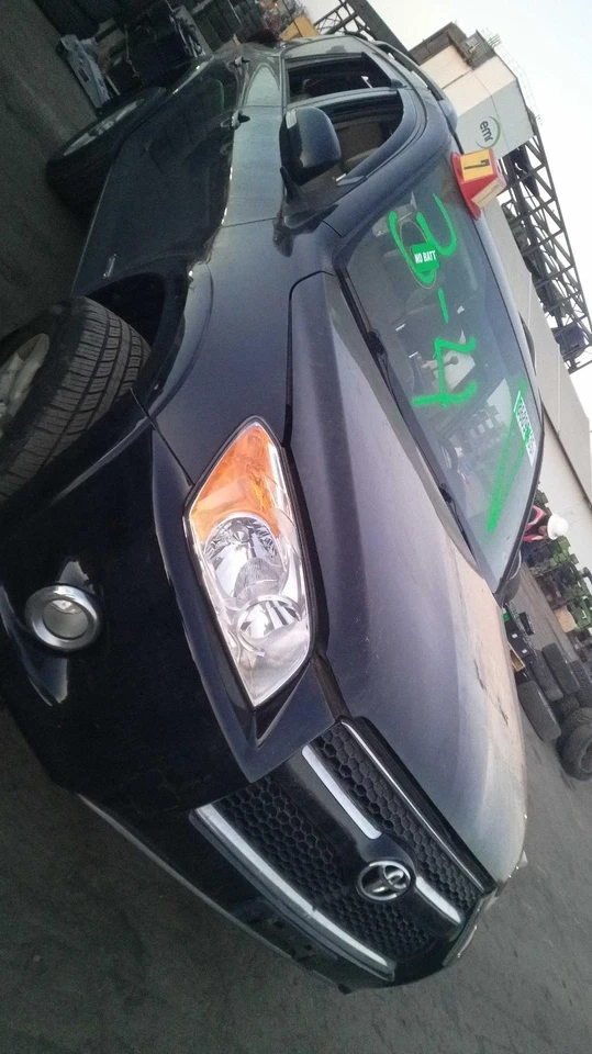 2012 Toyota RAV4 Left Fog Light Assembly Black OEM 501200 Used 167K Miles - Image 3 of 4