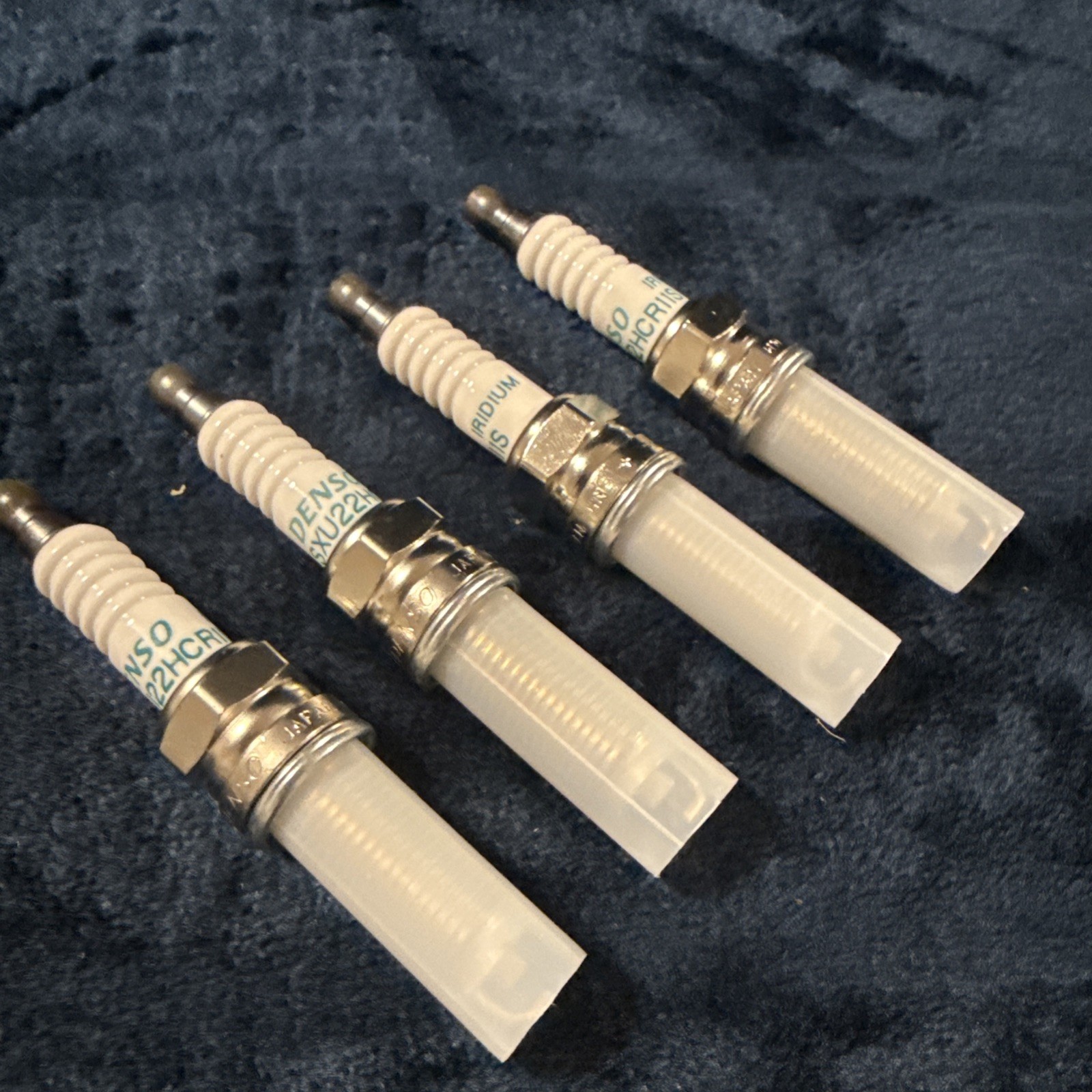 4PCS OEM Iridium Spark Plugs Fits For Honda Denso 12290-R40-A02 SXU22HCR11S 3461