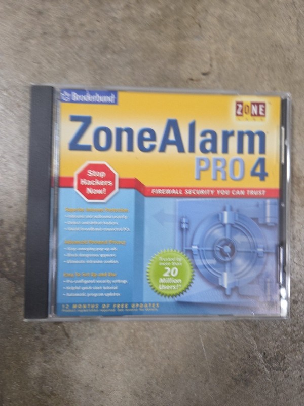Borderbund ZoneAlarm Pro 4 Firewall Zone Labs CD ROM for Windows PC