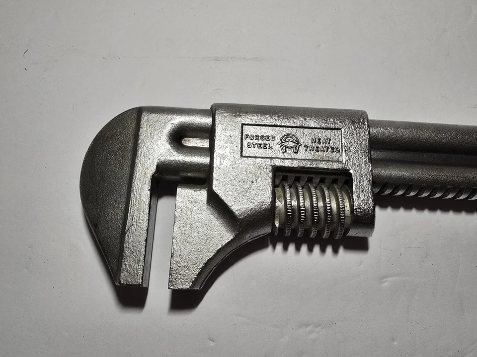 Llave de tubo ajustable vintage Diamond Horseshoe 18" pulgadas EE. UU. Foto 3 de 4