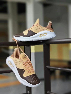  Under Armour Curry 4 Low FloTro Beige Sneakers Shoes 3026621-700 Sz: M 7.5~W 9