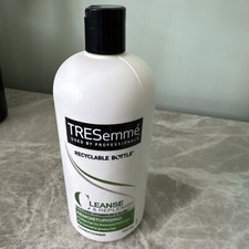 900ml TRESemme Cleanse & Replenish Remoisturising Conditioner