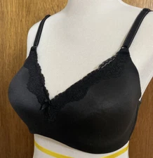 Maidenform Women Bra 38C Black Wireless Comfort Devotion Soft Full Coverage