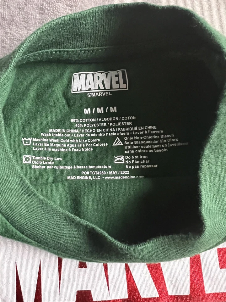 Детская рождественская футболка с коротким рукавом Marvel Spider-Man размер средний зеленый - Изображение 2 из 3