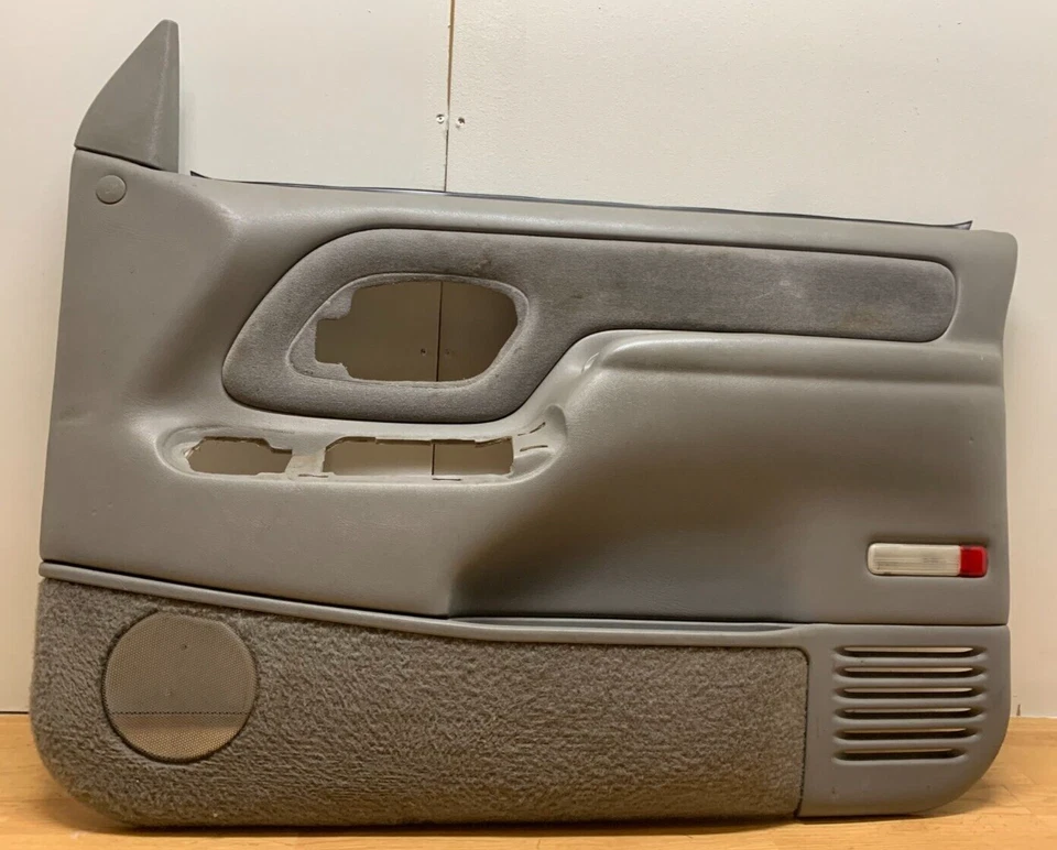 Chevy GMC C/K 1500 2500 3500 1995-1999 camión pasajero eléctrico panel de puerta interior Foto 3 de 4