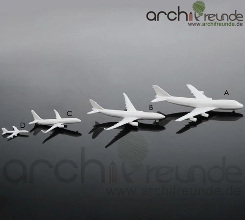 2 x Nice Model Aeroplane Type C - 1 5/8in for Airport Modelmaking 1:800 - 1:1500