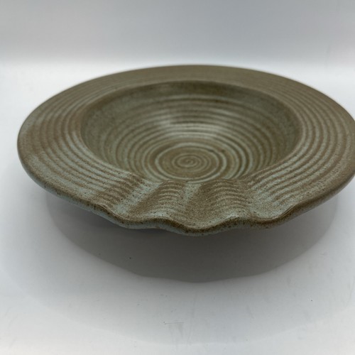 Haeger Pottery Ashtray Bowl Made In The USA Brown/tan And Green 6 3/4” Diameter - Picture 3 of 7