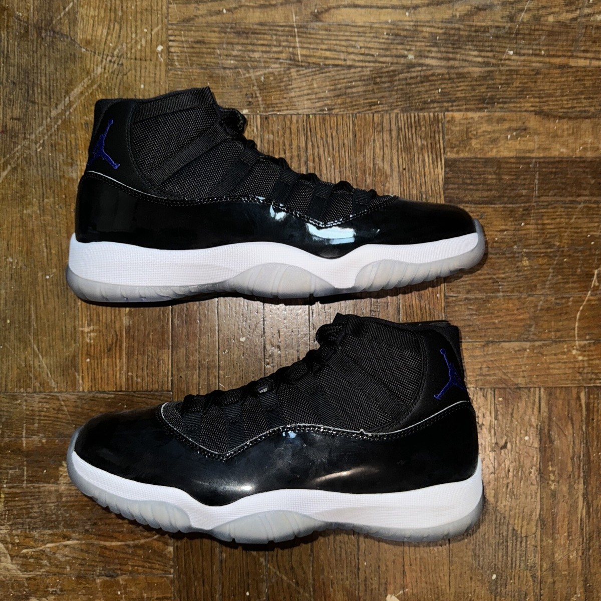 AIR JORDAN 11 Space Jam ジョーダン XI 30cm Tinker Hatfield Signed Nike Air Jordan XI SPACE JAM Shoes