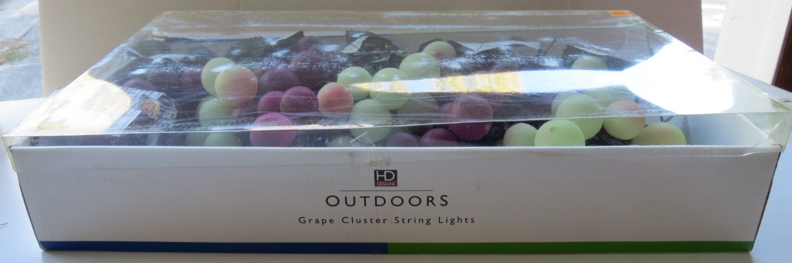 HD Designs Outdoors Grape Cluster 30.5 Foot String Lights NEW IN BOX WORKS