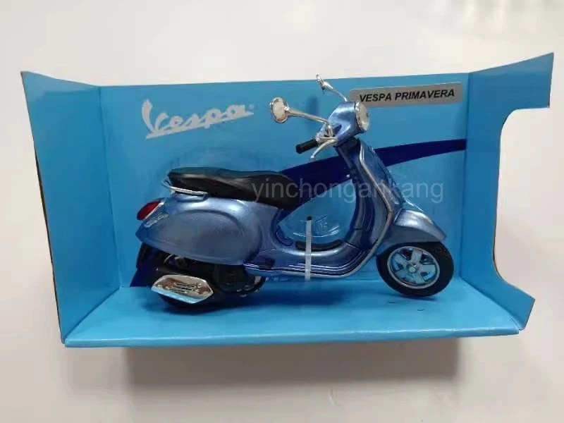 NEWRAY 1:12 VESPA 150 GS blue - Image 2 of 4