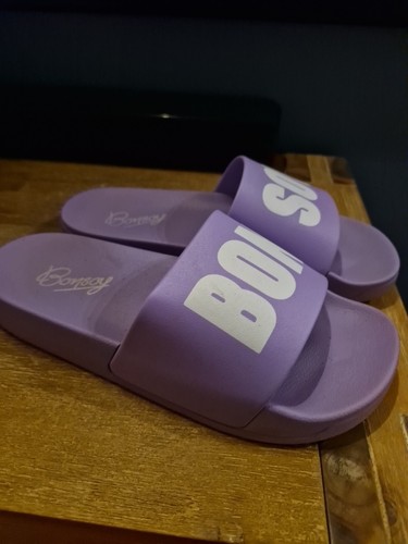Bonsoy PURPLE SLIDES WOMENS 38 Vegan 7 Flip Flops Shoes MERCH Sandals Lavender - Picture 3 of 6