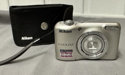 Nikon Coolpix L27 Digitalkamera Silber 16.1 MP Zubehör Paket Geprüft