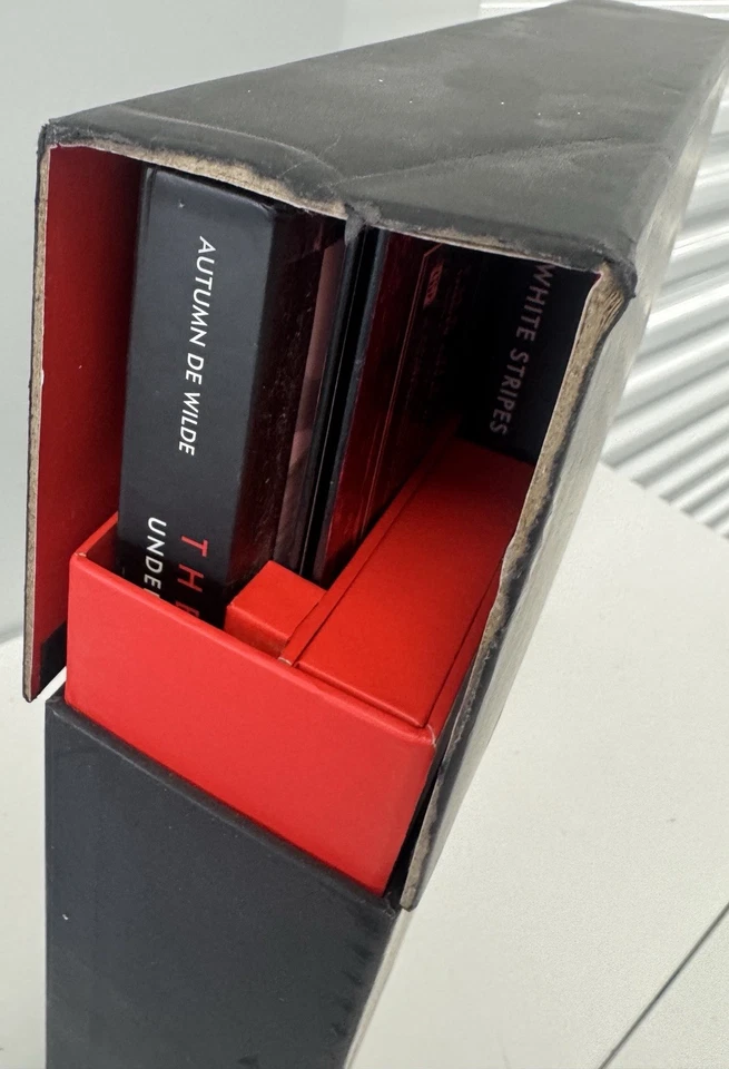 The White Stripes – Under Great White Northern Lights BOX SET CD - 2 LP's Foto 2 de 4