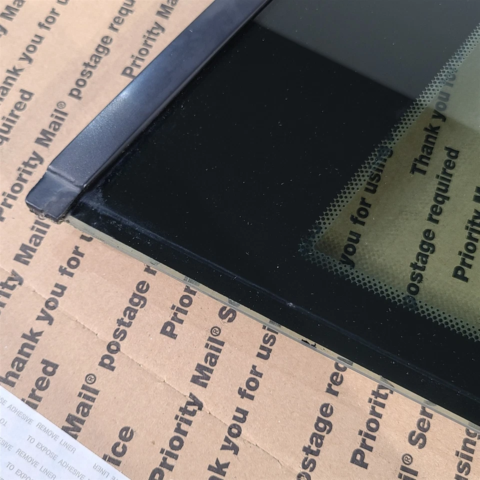 Cuarto de cristal trasero izquierdo fabricante original Aa7362 99-04 Ford Mustang cupé conductor Foto 4 de 4