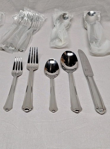 Mikasa Gerald Patrick Flatware Set For 8 Spoon Fork Knife Serving 42 Pcs - Picture 2 of 7