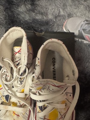 Kids Hightop Converse Sneakers 