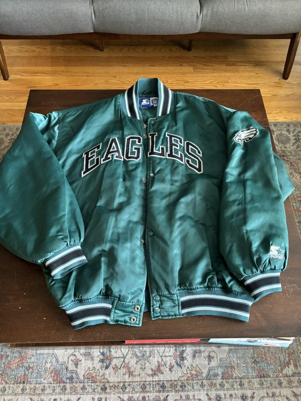 philadelphia eagles Starter Vintage Men’s size  2xl Bomber Jacket 