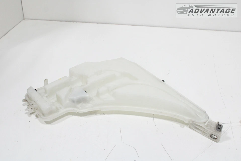 BMW 320I XDRIVE 2013-2016 2,0 L parabrisas lavabo depósito botella OEM Foto 3 de 4