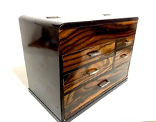 Antique Japanese Sewing Box with Beautiful Wood Grain Meiji to Taisho Period