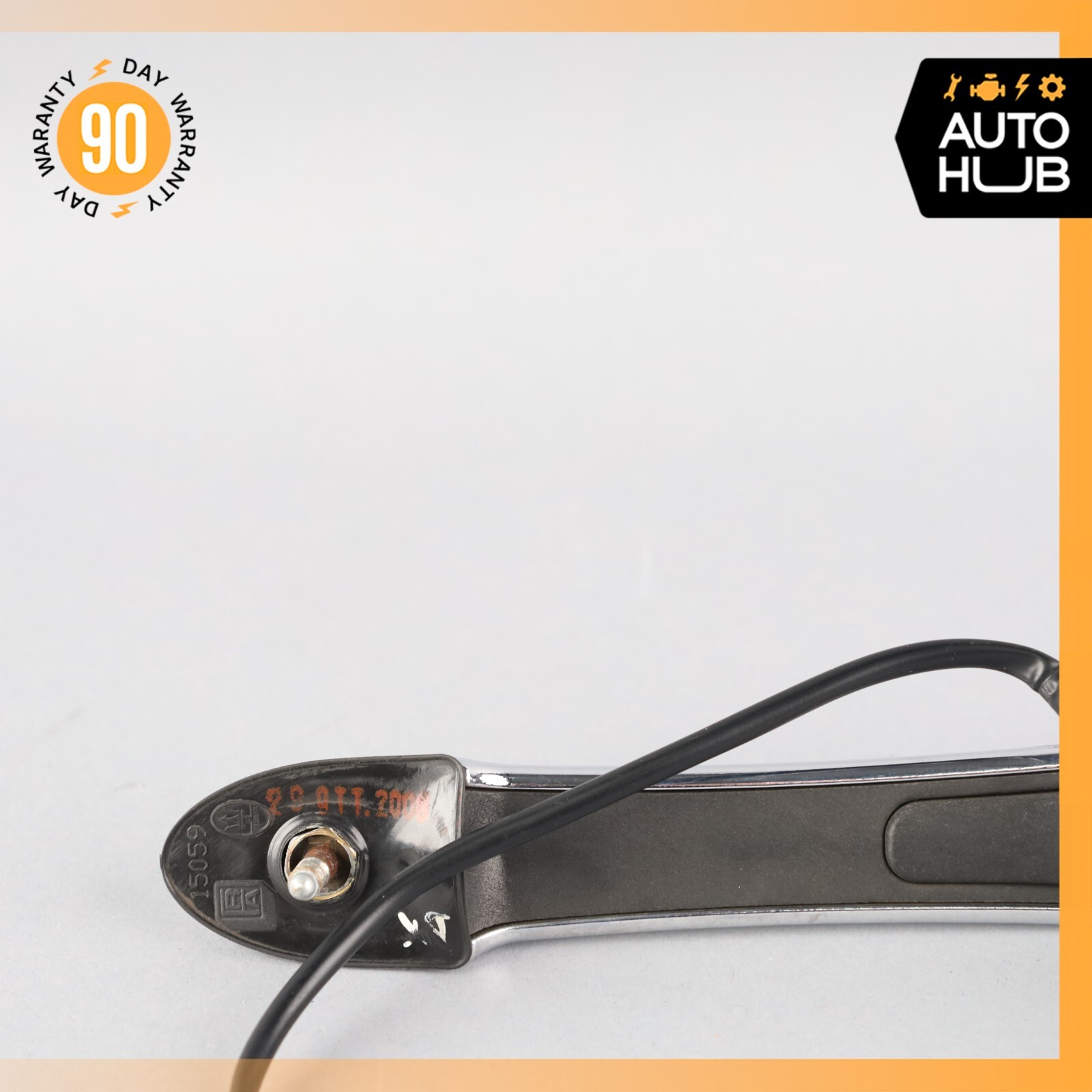 03-13 Maserati Quattroporte M139 Rear or Front Right Side Exterior Door Handle