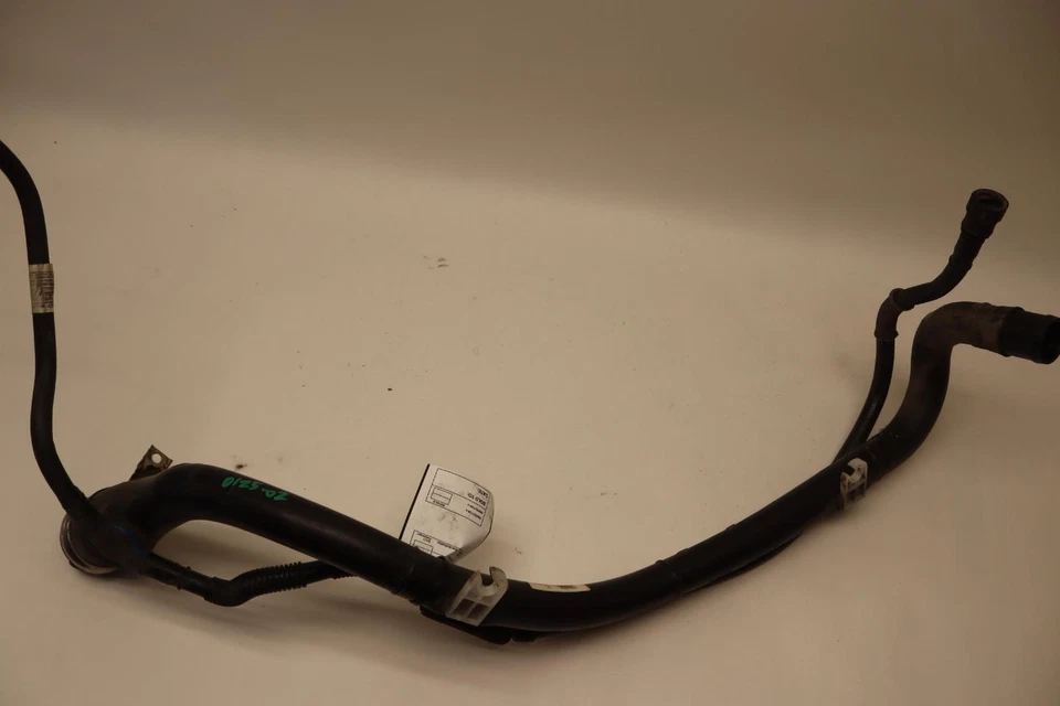 BMW 740LI F01 F02 2011-2015 tanque de combustible cuello de llenado manguera tubo OEM Foto 2 de 4