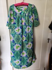 Made in Hawaii Floral Paisley Print Dress Vintage Green