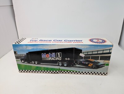 VTG Mobil Limited Collectible Battery Toy Carrier 1994 2nd in Series 1:24 (161)