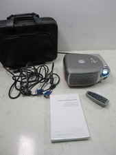 Dell 1100MP Digital Projector with Remote Control 1371 Lamp Hours Case Cables