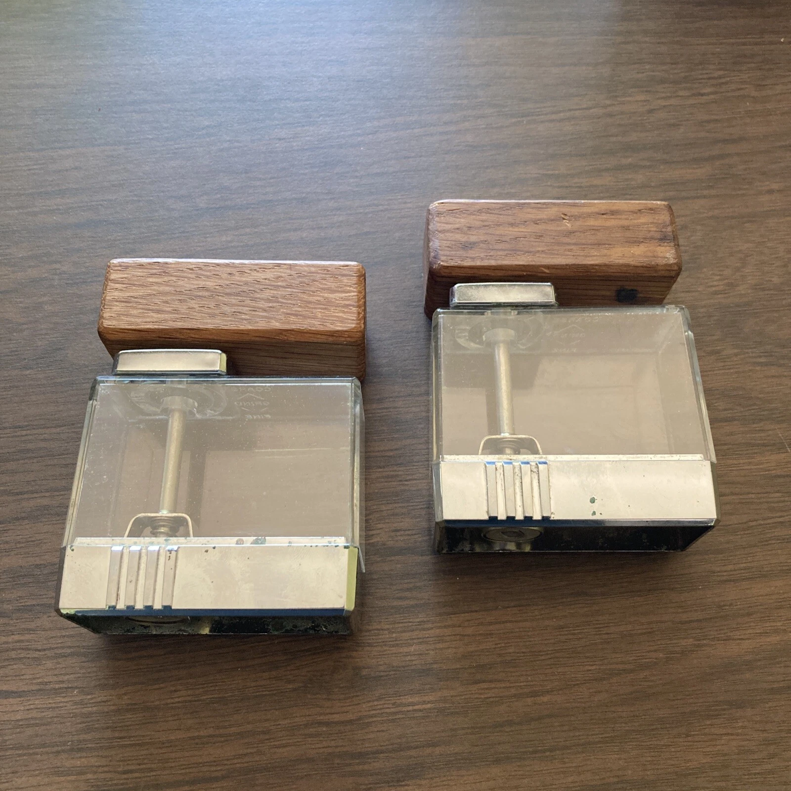 Pair (2) William Bounds Salt & Pepper Mills Grinders USA Wooden Clear Vtg MCM WM