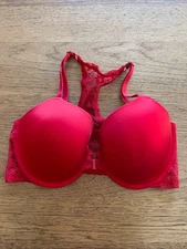 Victoria's Secret Lipstick Red  34C Sexy Tee Lightly Lined Demi Front Close Bra