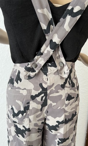 Chasers Cameo Jumpsuit Black/Gray Size Large New W/Tags Fringe Hem Stretchy - Picture 11 of 16