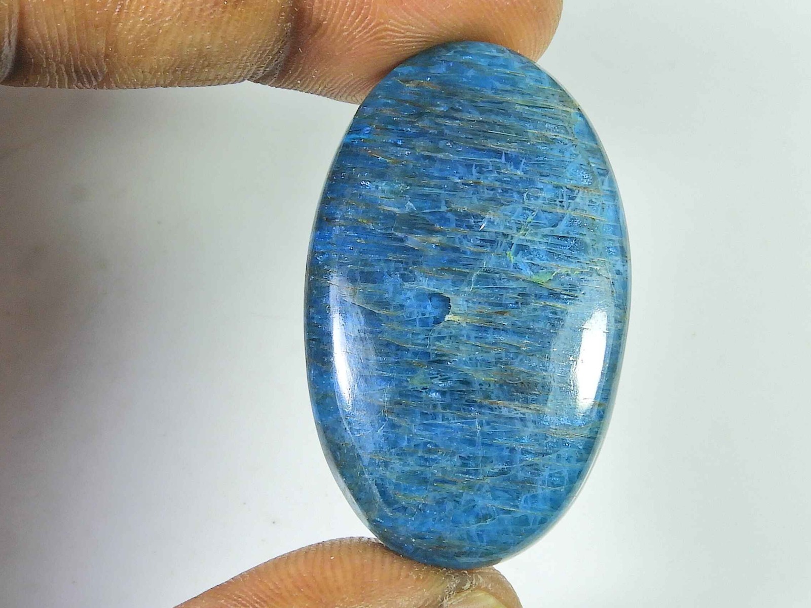 74Cts Genuino Neón Azul Apatita Ovalado Cristal Cabujón Piedra preciosa suelt...