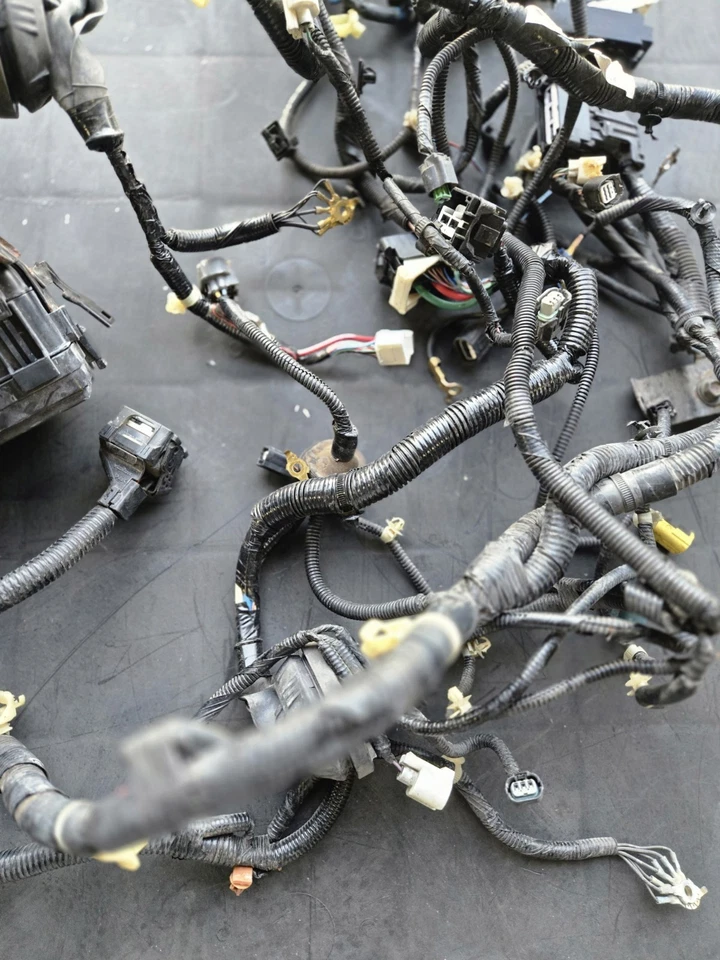 Arnés de motor de cableado completo automático OEM 2013-2015 Honda Civic LX1.8 Foto 3 de 4