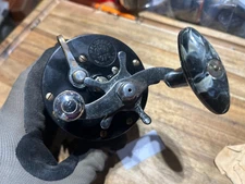 Pflueger Ohio  fishing reel (25940)