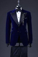 Men Blue Velvet Peak Lapel Blazer Groom Tuxedo Wedding Dinner Party Prom Suit