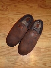 Men's Size Large US 11-12 Dearfoam Brown Scruff Slippers