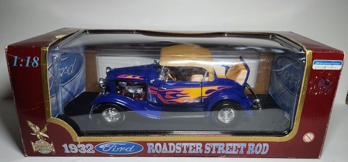 1932 Ford Roadster Street Rod Die-Cast Road Legends Blue