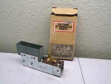 CARRIER HN680001 TIME DELAY RELAY 821 RELAY P284-1203