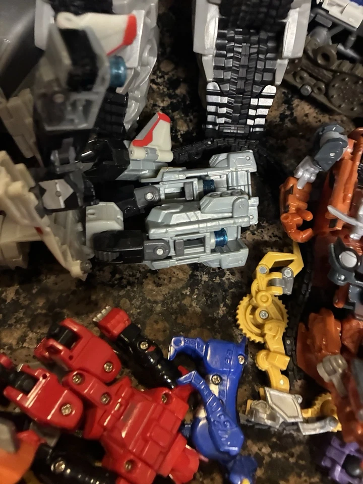 Lot of Hasbro Transformers for Parts Or Repair - Image 2 of 4