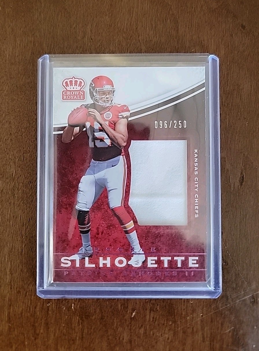 2017 Patrick Mahomes Crown Royale Rookie Silhouette Patch Kansas City Chiefs