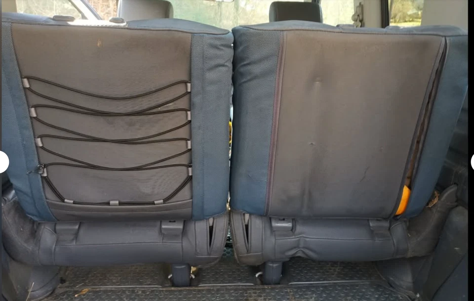 JUEGO ASIENTO TRASERO HONDA ELEMENT LADO DERECHO Y DERECHO AZUL/GRIS TELA OEM 2006 Element Foto 2 de 2