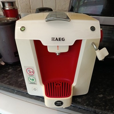AEG LM5100-RE Favola 1300W Lavazza A Modo Mio Pod Kaffeemaschine 