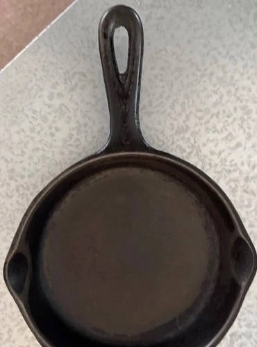 Vintage Wagner Ware Sidney Cast Iron 0 1053 D Skillet Pan Double Spout