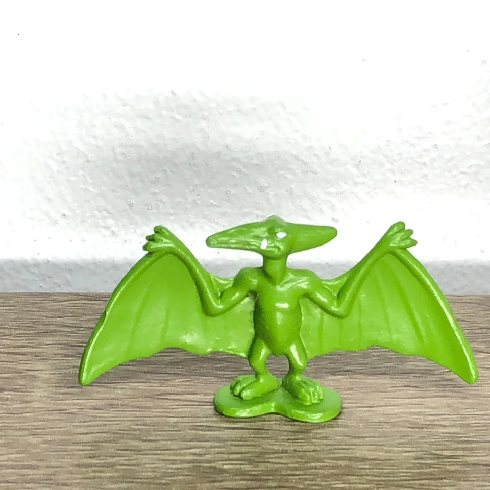 Teen Titans Action Figure Lot Mini Figure Beast Boy Red X Terra Bear Toy Mini 4 - Image 3 of 4