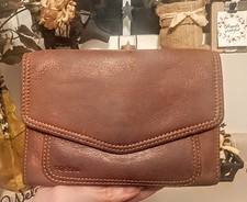 Vintage FOSSIL Saddle Brown Snap Leather TriFold Wallet.