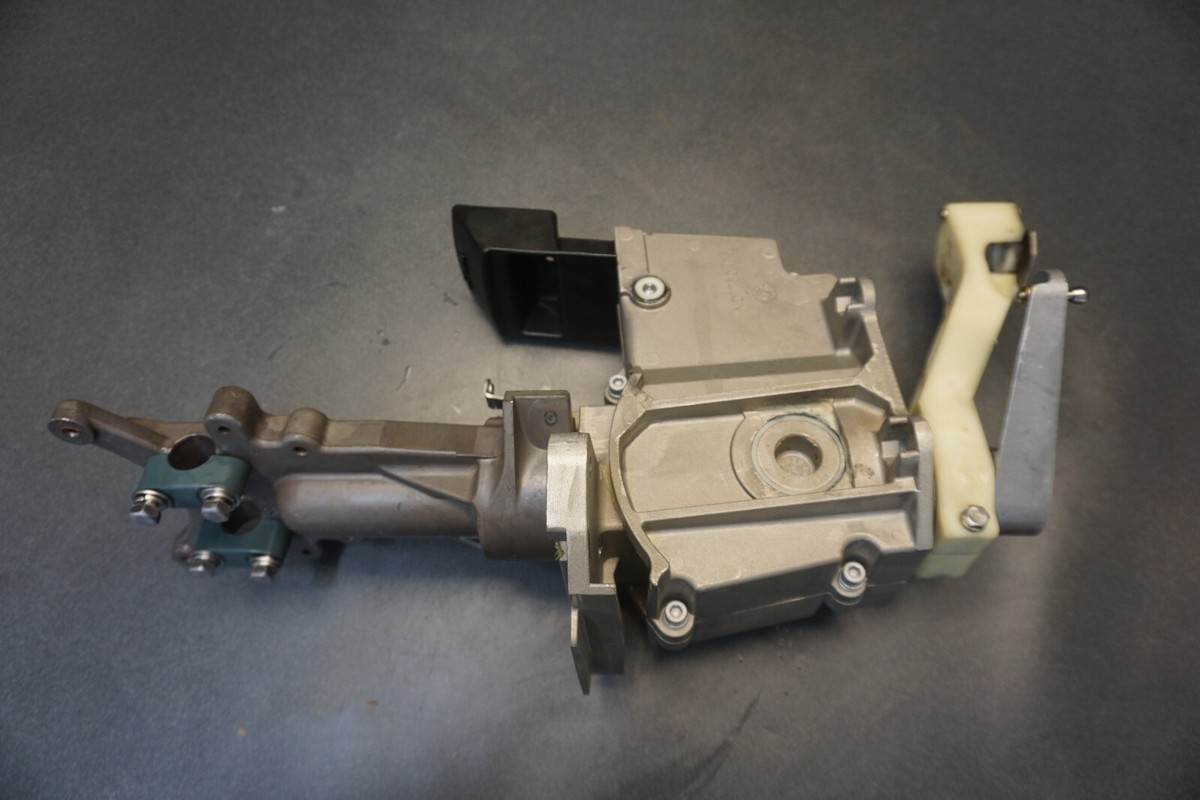 2006-2007 Yamaha OEM Steering Master Column Ass'y Freshwater 2006-2007 Yamaha OEM Steering Master Column Ass'y Freshwater