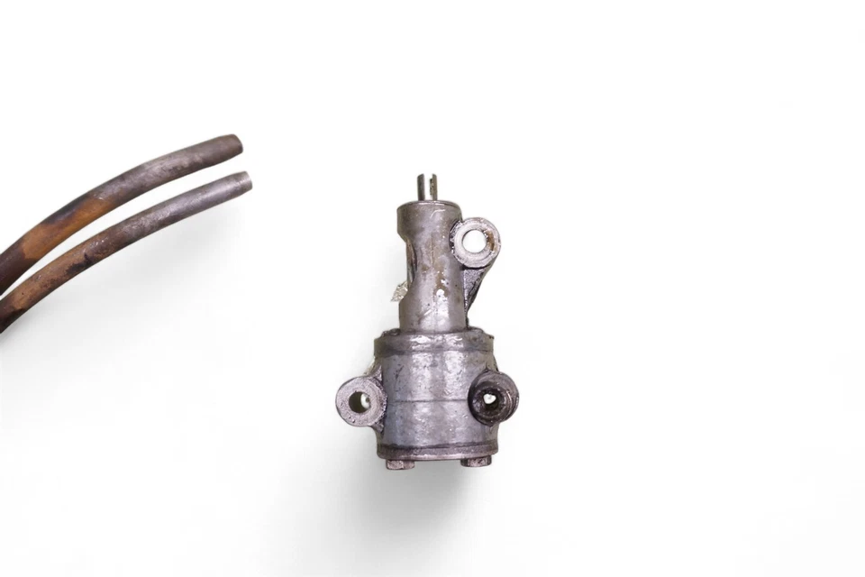 BSA A65R A65 R 1964 cohete A65C A50 500 Royal Star *2519A bomba de aceite  Foto 2 de 4