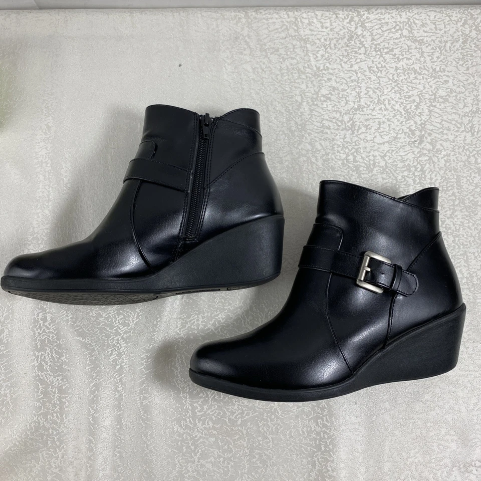 Botines Comfort Plus By Predictions talla 7W negros cuña cuero sintético negro Foto 2 de 4