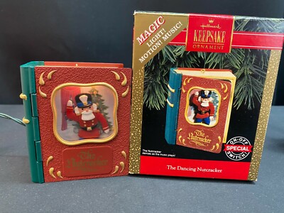 Hallmark Keepsake Magic Light ~ ''DANCING NUTCRACKER'' ~ 1992